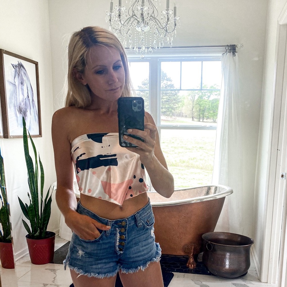 Scarf top